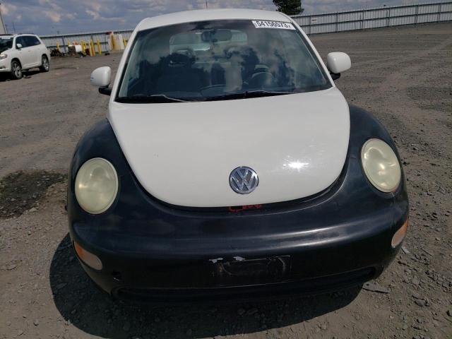 Photo 5 from auction – 1998 VOLKSWAGEN NEW BEETLE with VIN 3VWBB61C7WM005259
