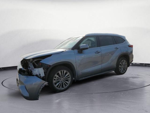 TOYOTA HIGHLANDER 2021 with VIN 5TDEBRCH2MS060760 - Photo from auction
