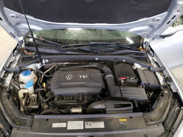 Photo 11 from auction – 2017 VOLKSWAGEN PASSAT SE with VIN 1VWBT7A36HC034646