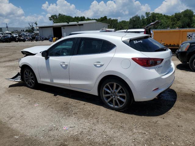 Photo 2 from auction – 2018 MAZDA 3 TOURING with VIN 3MZBN1L39JM265310