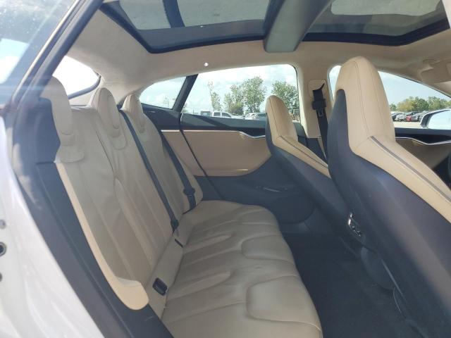 Photo 10 from auction – 2013 TESLA MODEL S with VIN 5YJSA1CP1DFP06227