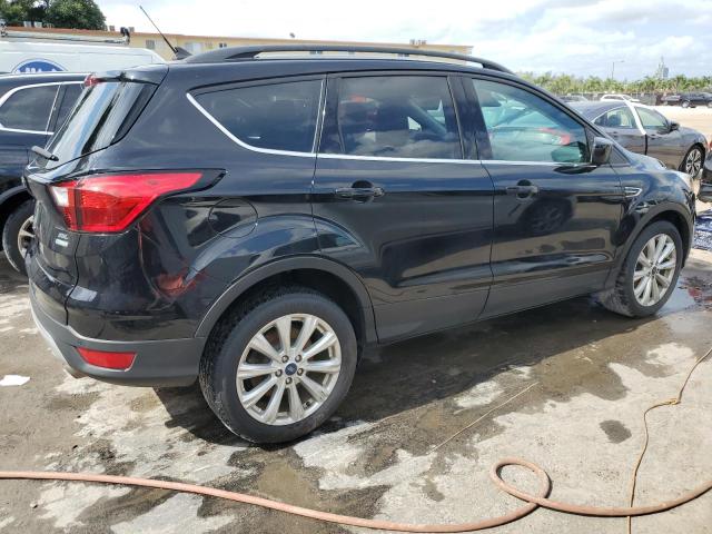 Photo 3 from auction – 2019 FORD ESCAPE SEL with VIN 1FMCU0HD3KUA75081