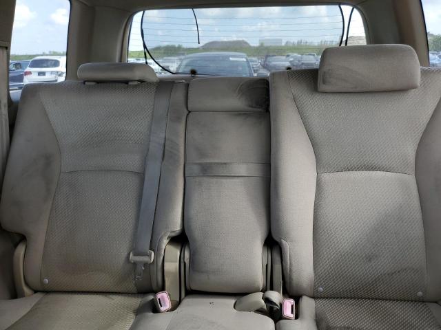 Photo 10 from auction – 2006 TOYOTA HIGHLANDER with VIN JTEGD21A460136299