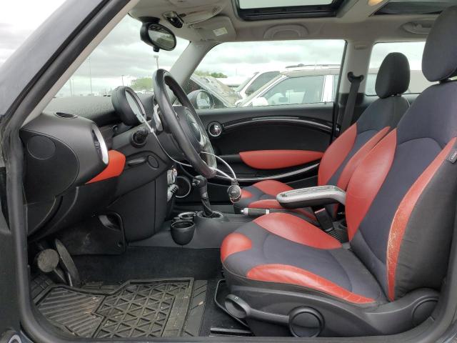 Photo 7 from auction – 2007 MINI COOPER with VIN WMWMF33517TT52213