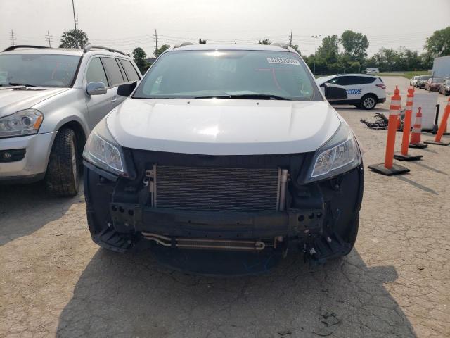 Photo 5 from auction – 2017 CHEVROLET TRAVERSE L with VIN 1GNKRFED0HJ347175