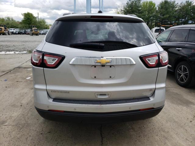 Photo 6 from auction – 2017 CHEVROLET TRAVERSE L with VIN 1GNKRGKD3HJ338030