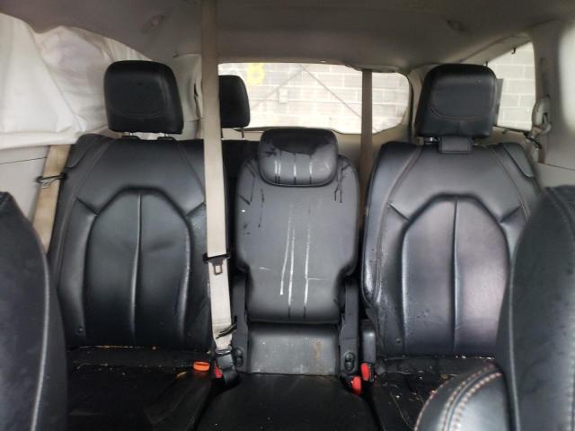 Photo 10 from auction – 2017 CHRYSLER PACIFICA T with VIN 2C4RC1BG7HR705247
