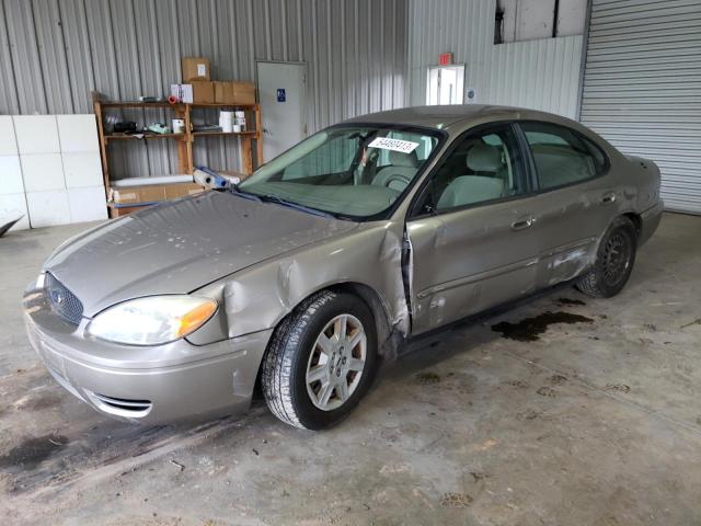 FORD TAURUS SE 2004 مع رقم تعريف المركبة 1FAFP532X4G170272 - صورة من المزاد