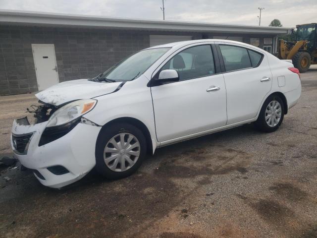 NISSAN VERSA S 2014 مع رقم تعريف المركبة 3N1CN7AP1EK449628 - صورة من المزاد