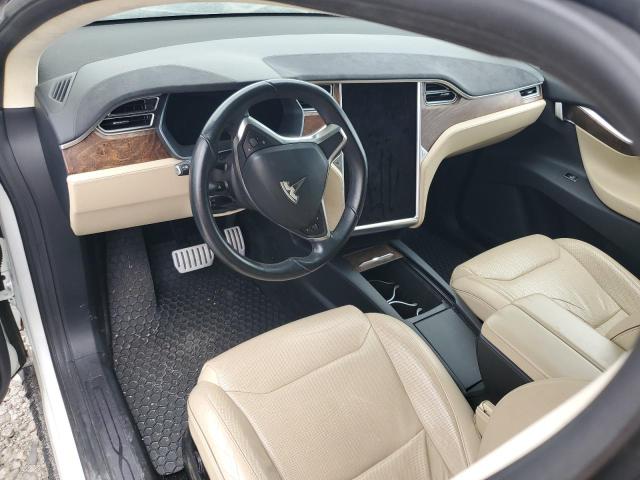 Photo 8 from auction – 2017 TESLA MODEL X with VIN 5YJXCAE4XHF035987