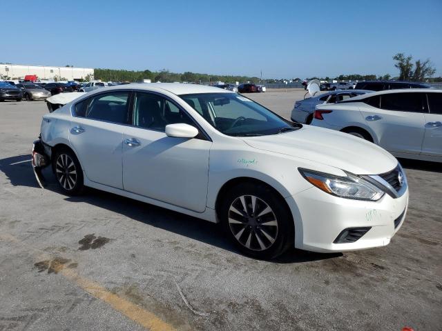 Photo 4 from auction – 2017 NISSAN ALTIMA 2.5 with VIN 1N4AL3AP3HC157899