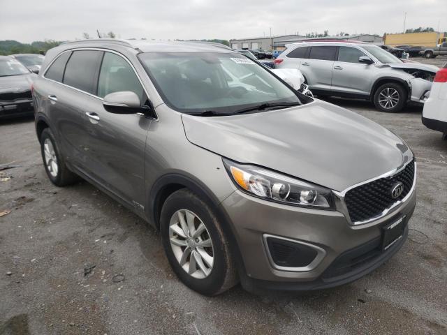 Photo 4 from auction – 2017 KIA SORENTO LX with VIN 5XYPGDA54HG326191