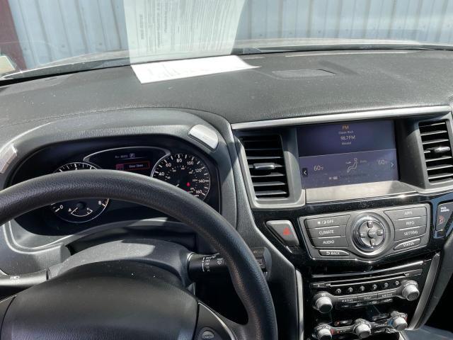 Photo 9 from auction – 2017 NISSAN PATHFINDER with VIN 5N1DR2MM9HC653237