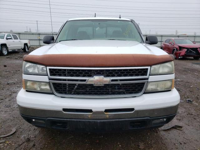 Photo 5 from auction – 2006 CHEVROLET SILVERADO with VIN 1GCEK19B26Z100034