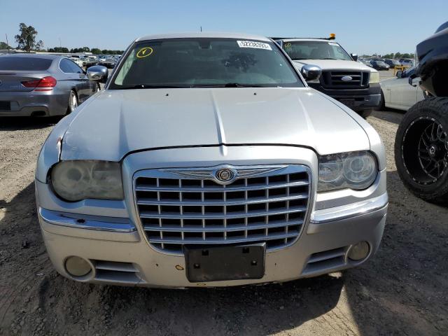 Photo 5 from auction – 2008 CHRYSLER 300C with VIN 2C3KA63HX8H140207