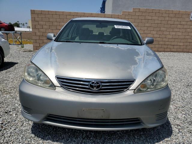 Photo 5 from auction – 2005 TOYOTA CAMRY LE with VIN 4T1BE32K65U633706