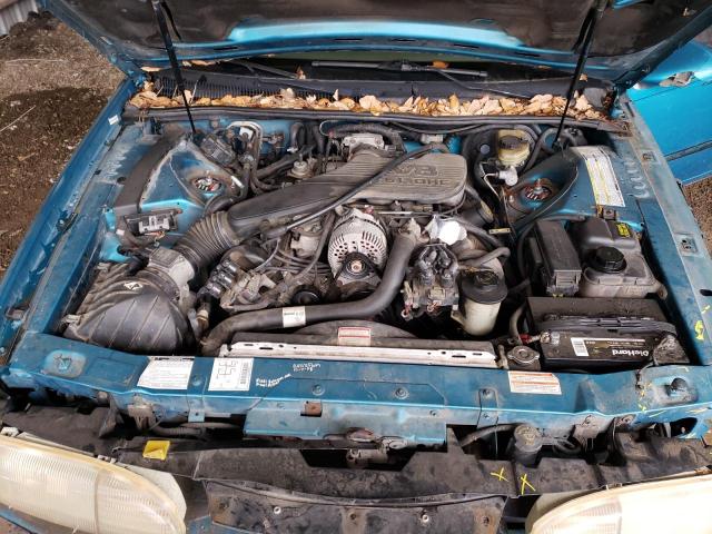 Photo 11 from auction – 1994 FORD THUNDERBIR with VIN 1FALP62W2RH130119