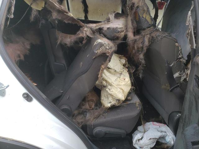 Photo 10 from auction – 2015 TOYOTA RAV4 LE with VIN JTMBFREV3FD144353