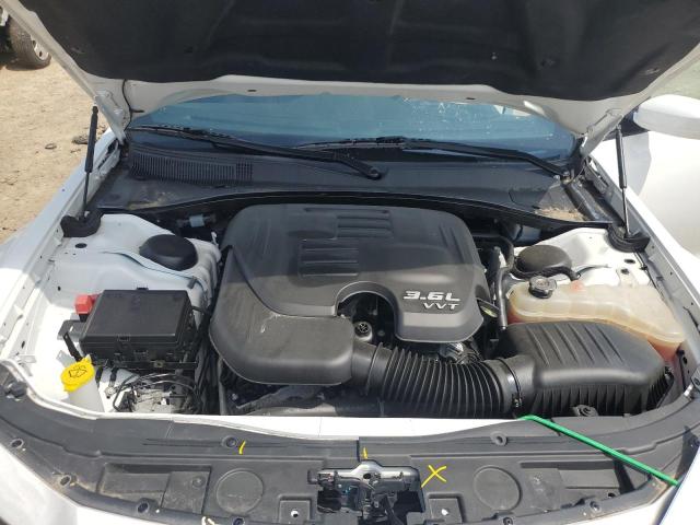 Photo 11 from auction – 2019 CHRYSLER 300 S with VIN 2C3CCABG5KH682753