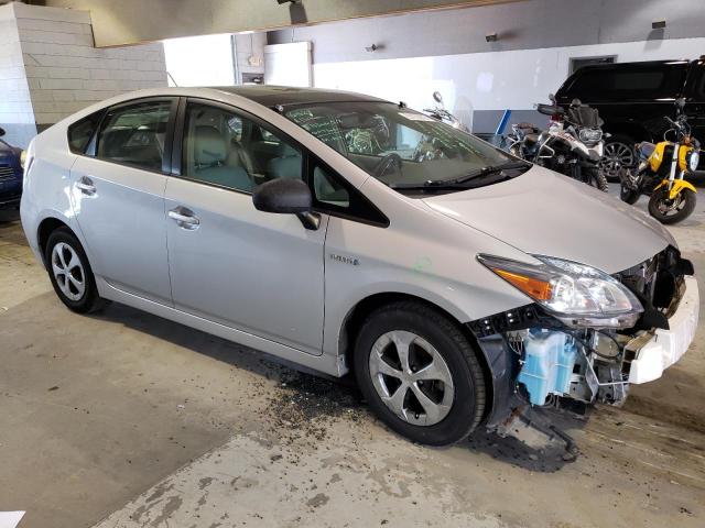 Photo 4 from auction – 2010 TOYOTA PRIUS with VIN JTDKN3DU1A0034197