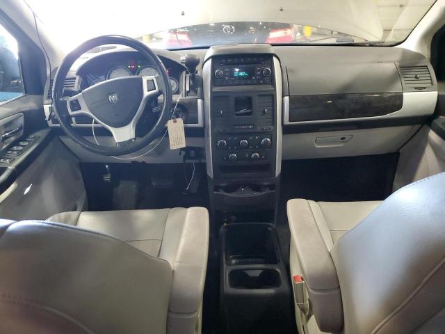 Photo 8 from auction – 2010 DODGE GRAND CARA with VIN 2D4RN5DX2AR396360