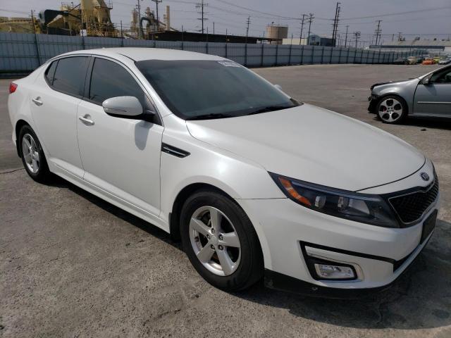 Foto 4 de la subasta – 2015 KIA OPTIMA LX con VIN KNAGM4A70F5574788