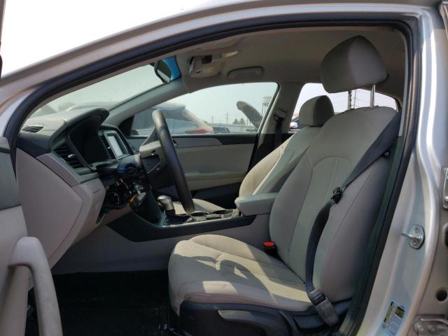 Photo 7 from auction – 2018 HYUNDAI SONATA SE with VIN 5NPE24AF4JH652182
