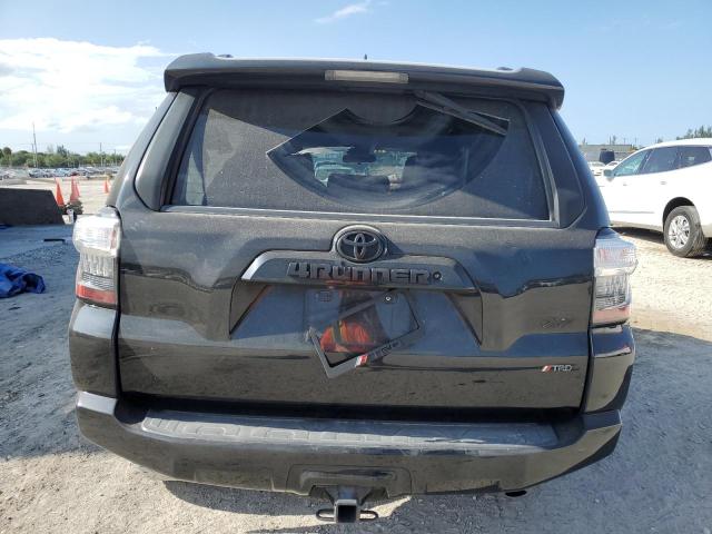 Photo 6 from auction – 2018 TOYOTA 4RUNNER SR with VIN JTEZU5JR4J5169783