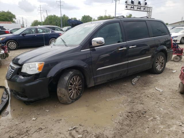CHRYSLER TOWN & COU 2011 with VIN 2A4RR8DG0BR758863 - Photo from auction