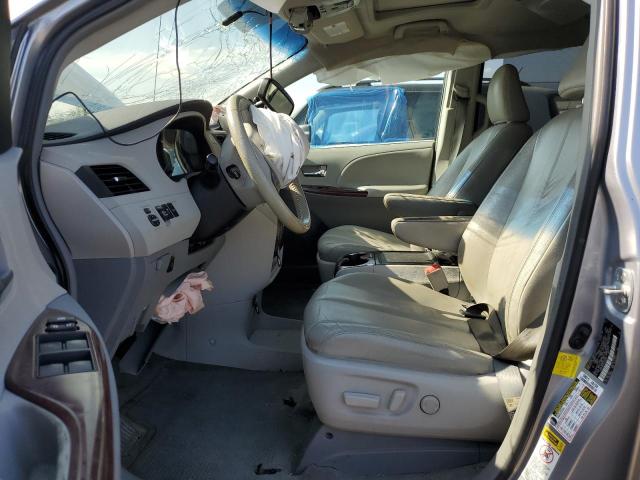 Photo 7 from auction – 2012 TOYOTA SIENNA XLE with VIN 5TDYK3DCXCS232481