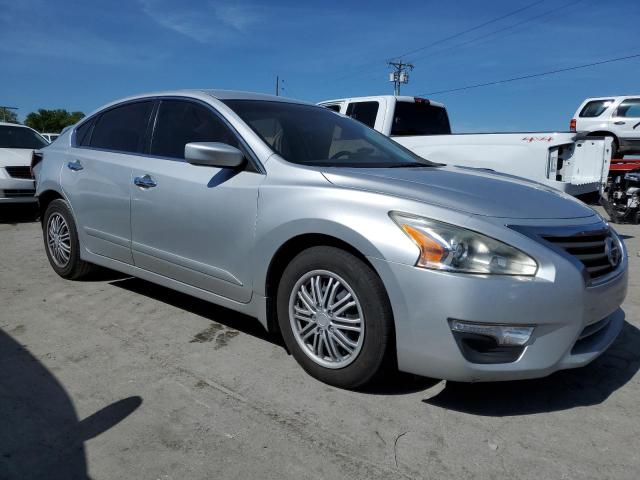 Photo 4 from auction – 2015 NISSAN ALTIMA 2.5 with VIN 1N4AL3AP4FC133544