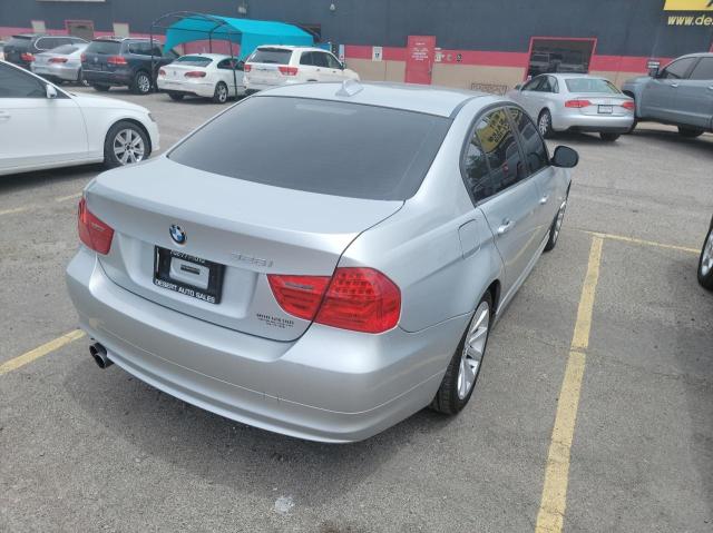 Photo 4 from auction – 2011 BMW 328 I SULE with VIN WBAPH5G5XBNM77026