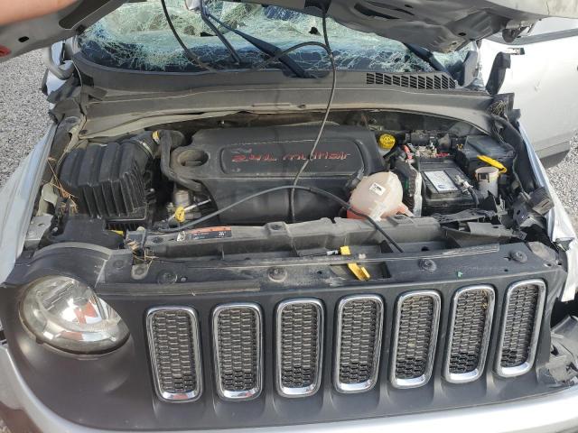 Photo 11 from auction – 2017 JEEP RENEGADE L with VIN ZACCJBBBXHPG35933