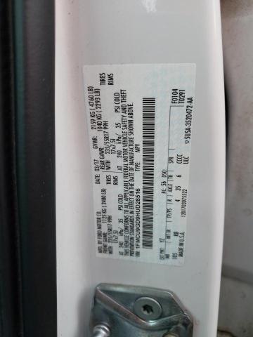 Photo 14 from auction – 2017 FORD ESCAPE SE with VIN 1FMCU9GD9HUD28516