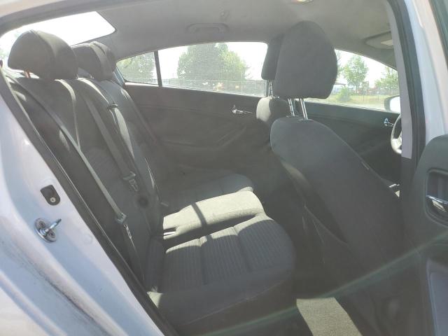 Photo 10 from auction – 2016 KIA FORTE LX with VIN KNAFX4A68G5544904