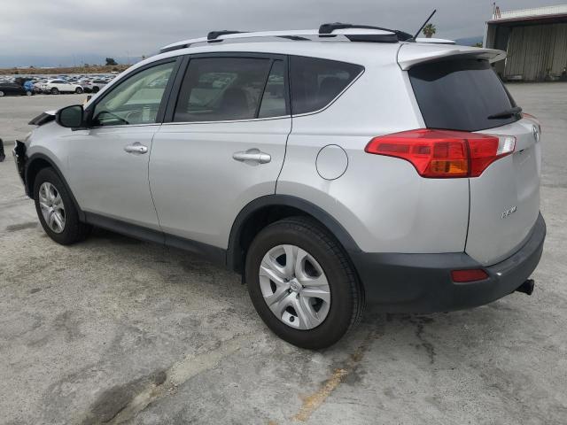Photo 2 from auction – 2015 TOYOTA RAV4 LE with VIN JTMZFREV4FD054370