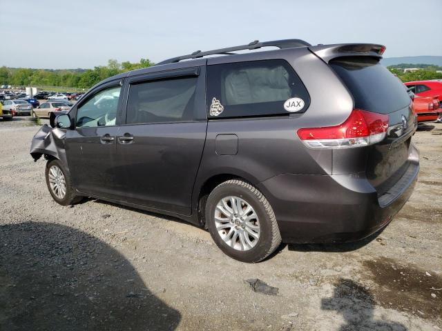 Photo 2 from auction – 2012 TOYOTA SIENNA XLE with VIN 5TDYK3DC5CS277974