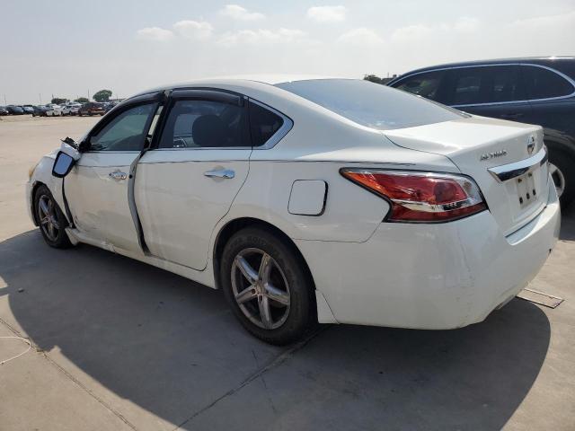 Photo 2 from auction – 2015 NISSAN ALTIMA with VIN 1N4AL3AP2FN877082