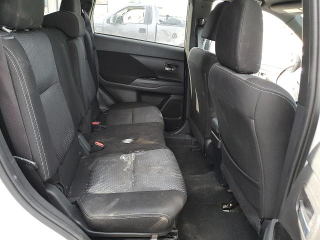 Photo 11 from auction – 2018 MITSUBISHI OUTLANDER with VIN JA4AD3A33JZ020558