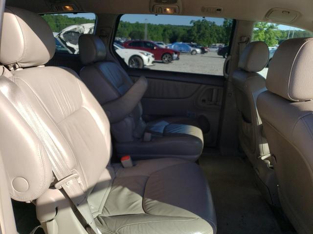 Photo 11 from auction – 2005 TOYOTA SIENNA XLE with VIN 5TDBA22C45S051823