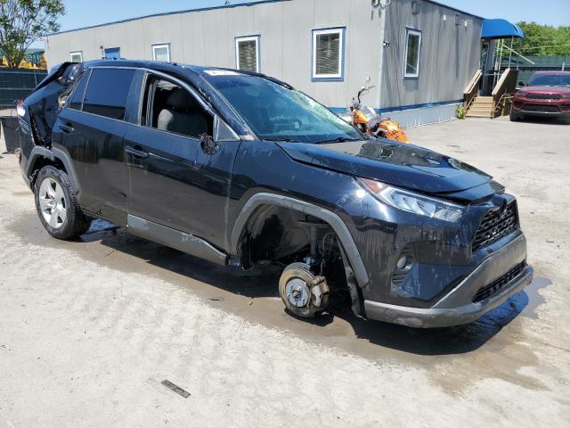 Photo 4 from auction – 2019 TOYOTA RAV4 XLE with VIN 2T3P1RFVXKW030933