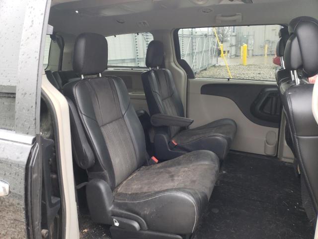 Photo 10 from auction – 2014 CHRYSLER TOWN & COU with VIN 2C4RC1CG3ER470498