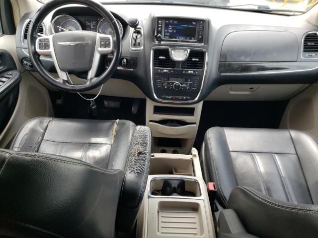 Photo 8 from auction – 2016 CHRYSLER TOWN & COU with VIN 2C4RC1CG8GR159006