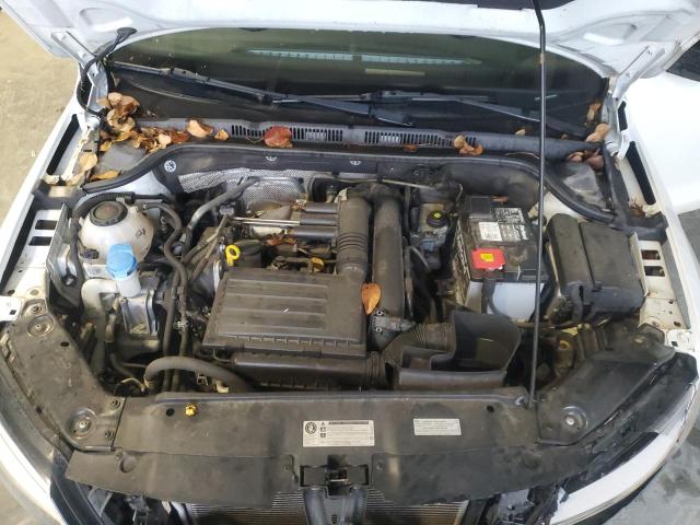 Photo 11 from auction – 2018 VOLKSWAGEN JETTA SE with VIN 3VWDB7AJ5JM207684