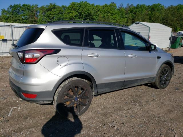 Photo 3 from auction – 2017 FORD ESCAPE SE with VIN 1FMCU9GD3HUC19856