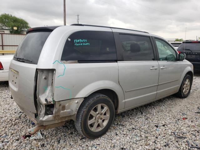 Photo 3 from auction – 2010 CHRYSLER TOWN & COU with VIN 2A4RR5D11AR284804