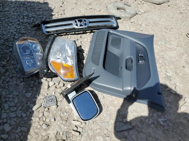 Photo 12 from auction – 2006 HONDA PILOT EX with VIN 2HKYF18606H560595