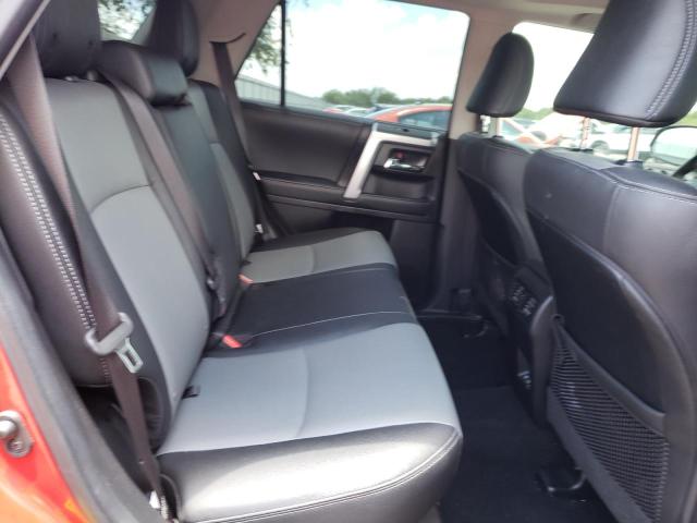 Photo 11 from auction – 2022 TOYOTA 4RUNNER SR with VIN JTEFU5JR0N5257335
