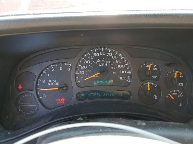 Photo 9 from auction – 2004 CHEVROLET SILVERADO with VIN 2GCEK13T941372863