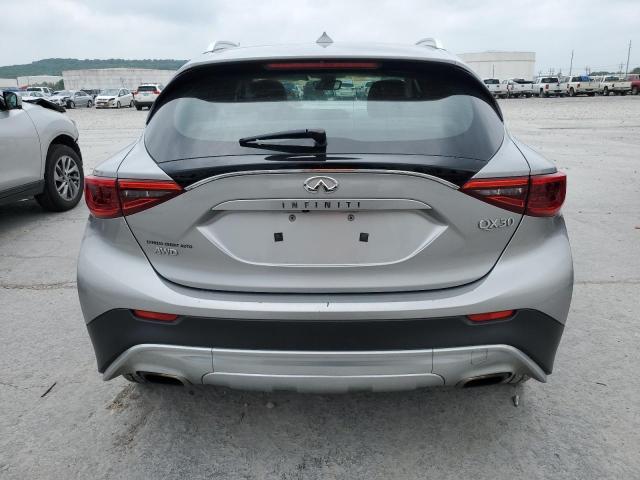 Photo 6 from auction – 2017 INFINITI QX30 BASE with VIN SJKCH5CR4HA033132